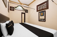 Hotel O near City of Tomorrow Mall formerly Vandhela Homestay