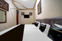 Hotel O near City of Tomorrow Mall formerly Vandhela Homestay