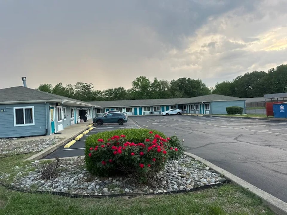 Relax Inn Dover Near Speedway, Dover DE, Dover DE