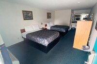 Relax Inn Dover Near Speedway
