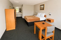Relax Inn Dover Near Speedway