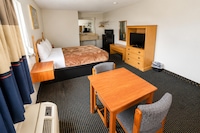 Relax Inn Dover Near Speedway