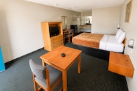 Relax Inn Dover Near Speedway