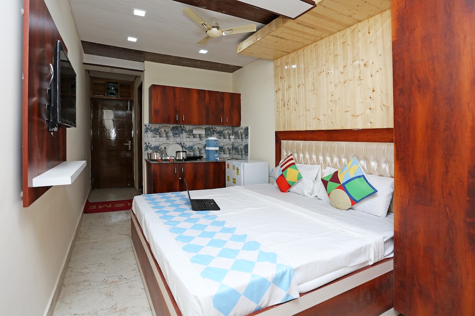OYO Home 14575 Comfortable Peaceful 1BHK, Mall Road Mussoorie, Mussoorie