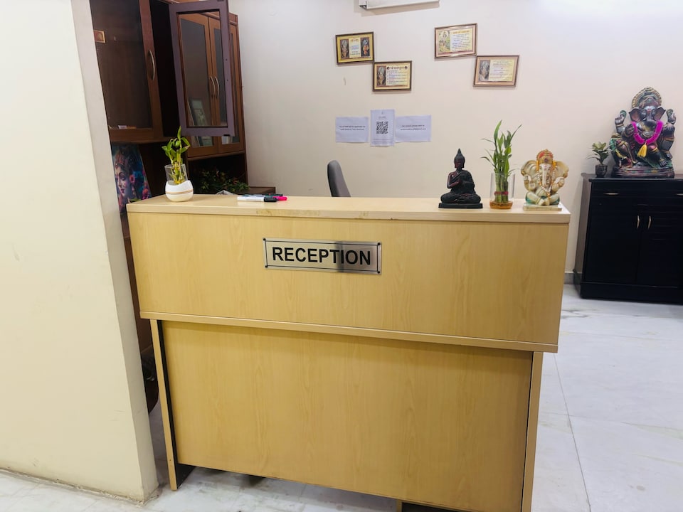 Hotel O Sarla Residency , Noida Expressway SEZ, Noida