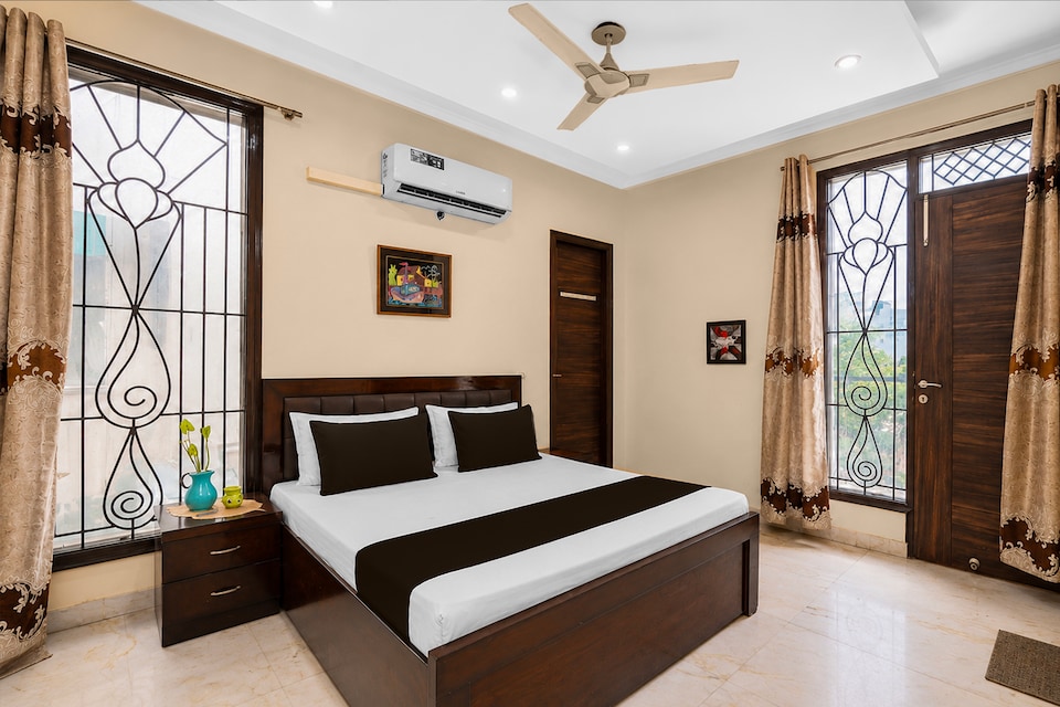 Hotel O Sarla Residency , Noida Expressway SEZ, Noida