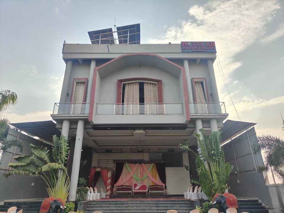 HOTEL O KB LODGING ROOMS, Bus Stand Nagpur, Nagpur