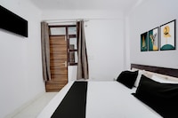 Spot On  Hotel Rosha Palace 