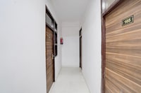 Spot On  Hotel Rosha Palace 