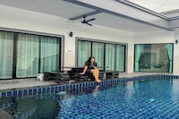 Sunday Villa Green Mellow Pattaya