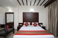 OYO Hotel Aman Inn Near Gurudwara Shri Bangla Sahib