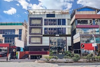 Collection O 29 Church's Inn Near Cubbon Park