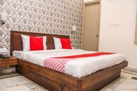 Hotel O Chawla