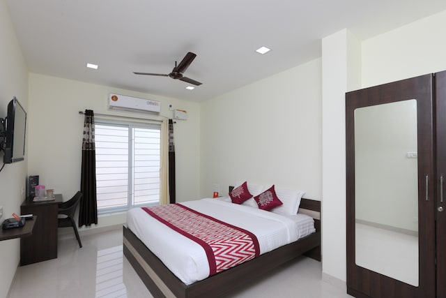 Super Hotel O Perfect Stay Near Meenambakkam Metro Station