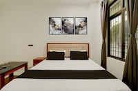 SPOT ON Golden Eagle Residency 