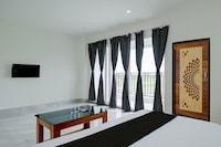SPOT ON Golden Eagle Residency 