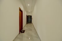 SPOT ON Golden Eagle Residency 