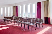 Belvilla Crewe City Centre Hotel - Lifestyle