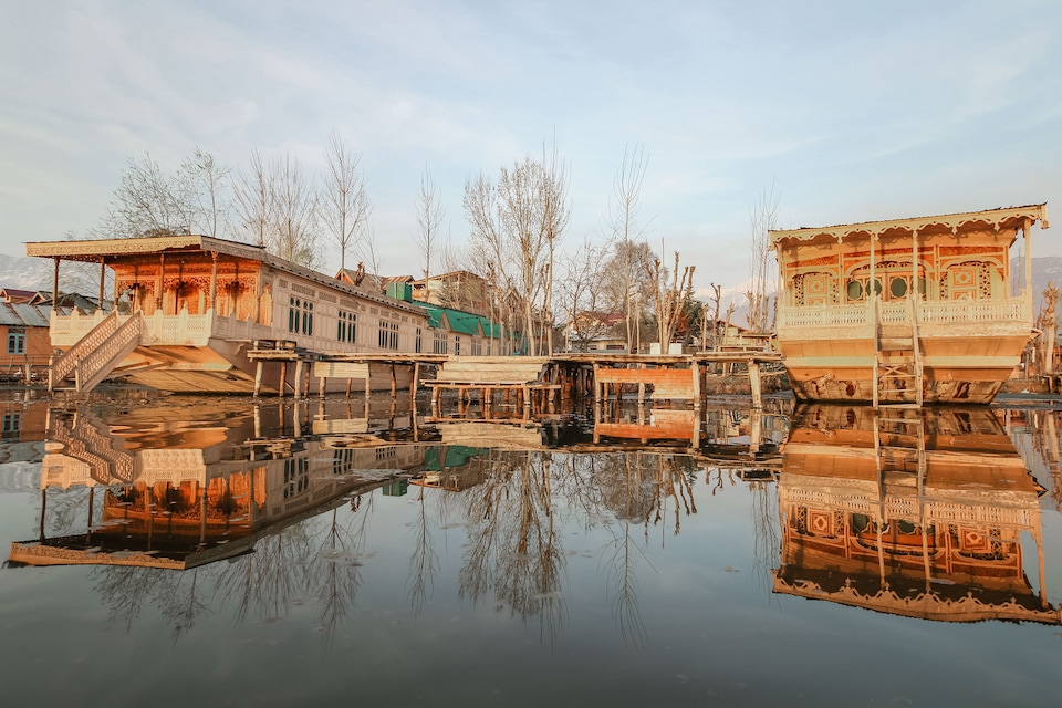 OYO 14629 Houseboats Ibrahim Group, Nigeen Lake, Srinagar