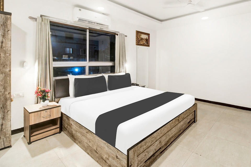 Super Townhouse Hatigaon Near Medicity Formerly Hotel Grand Majesty, Hatigaon Guwahati, Guwahati