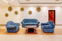 Super Townhouse Prince Chowk Near Railway Station