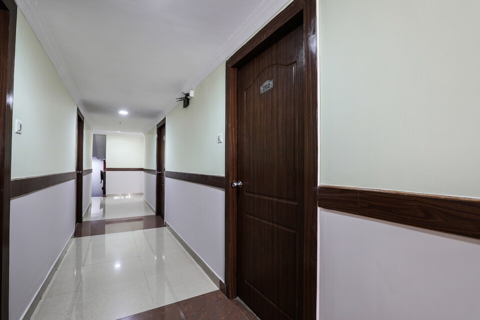 OYO 14671 Sri Sai Regency, Himayatnagar-Kachiguda, Hyderabad