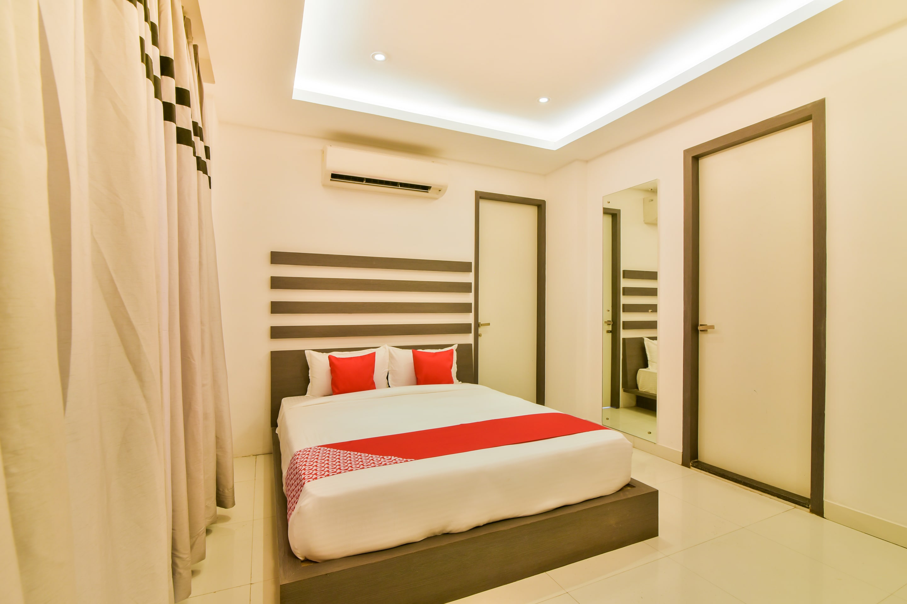 Collection O 30082 Baga Alchemy Creek Goa Book This Hotel - 
