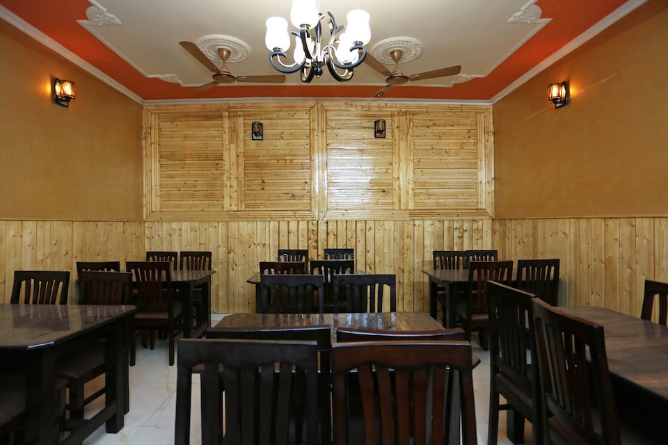 OYO 14681 Hotel Super Inn, Chakrata Road Dehradun, Dehradun