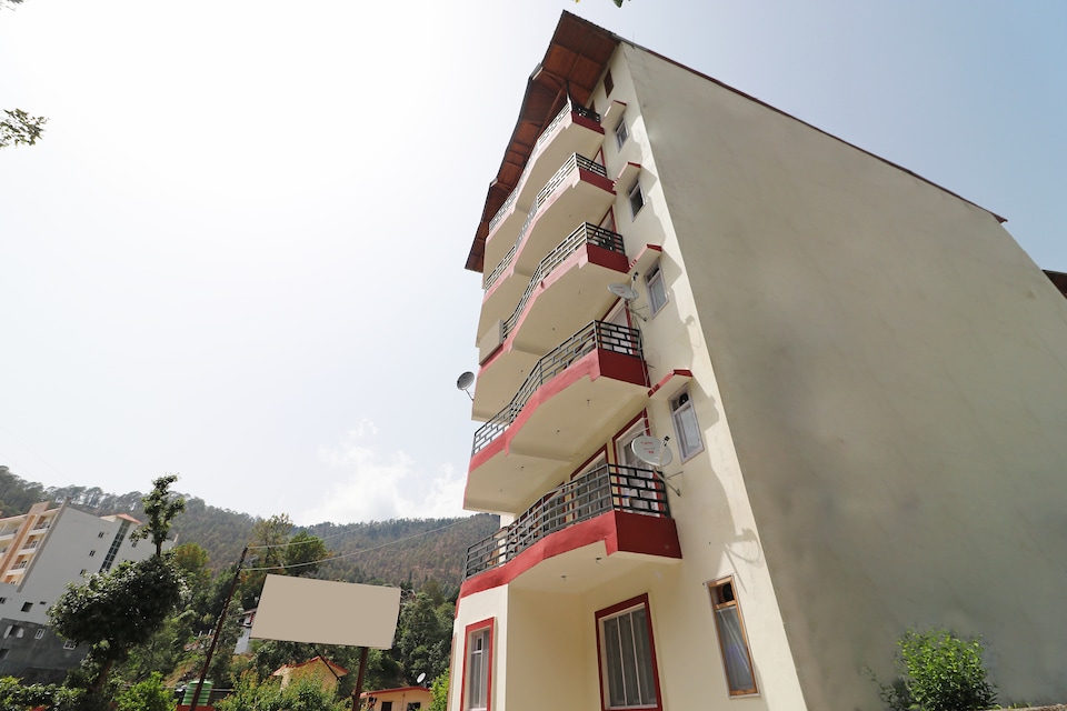 OYO Home 14691 Apartment Abaan Heights 2BHK, Bhowali Nainital, Nainital