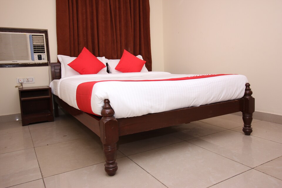 OYO 14714 K comfort, Hawa Mahal, Jaipur