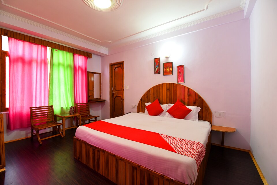OYO Home 14740 Pleasant Family Studio, Kanyal Road, Manali