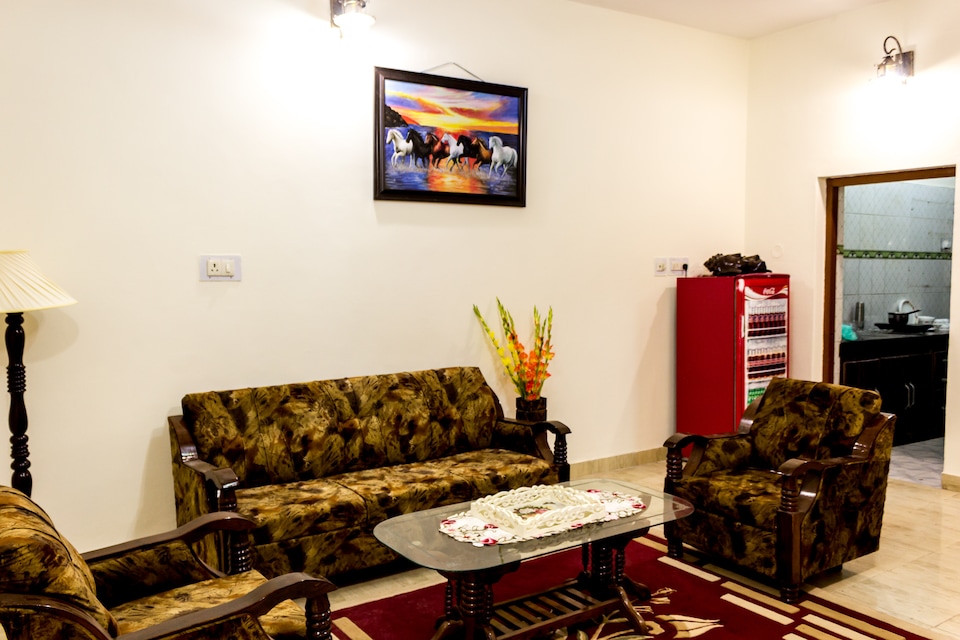 OYO Home 14742 Exotic Katoch Villa 2 BHK, Dharamshala, Dharamshala