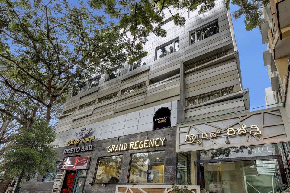 Townhouse OAK Grand Regency Near ISKCON temple Bangalore, Rajajinagar Bangalore, Bangalore