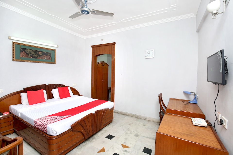 OYO 14754 Hotel Ashish, Baddi, Baddi