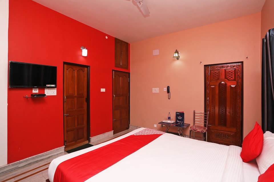 Flagship 14760 Swagath Guest House, Rajarhat Kolkata, Kolkata