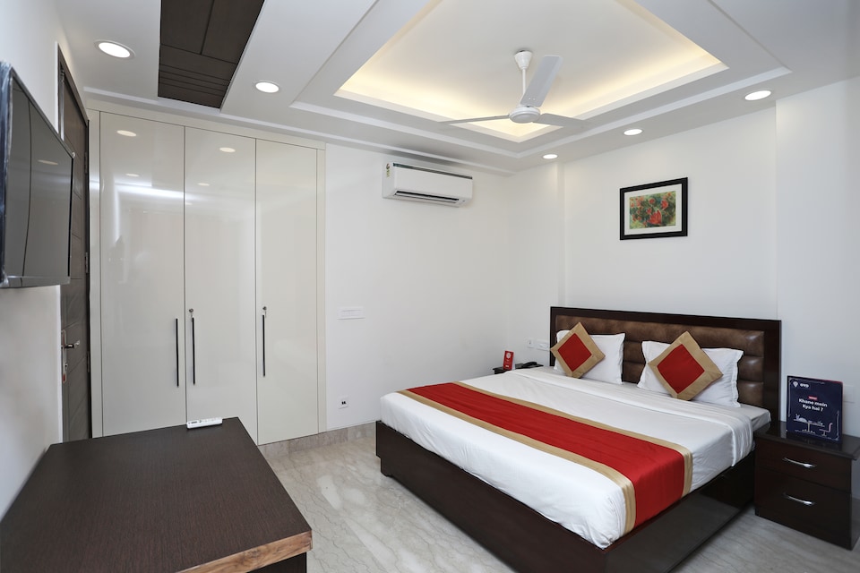 OYO 14765 Amar Villa, AIIMS Delhi, Delhi