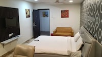 Hotel O Vaibhav Run Grand 
