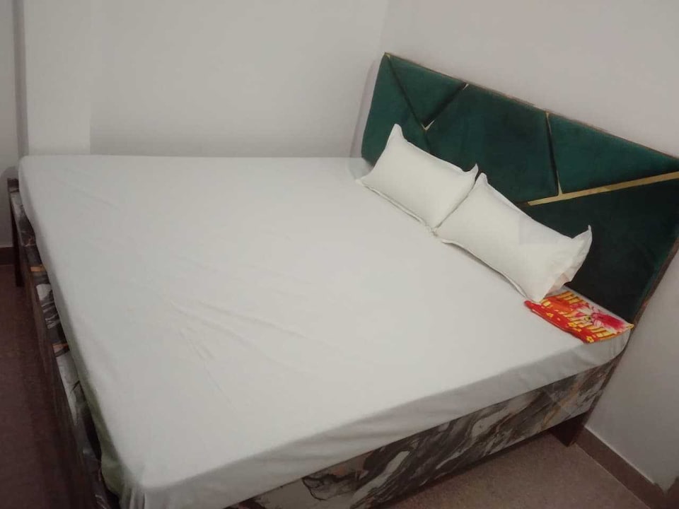 SPOT ON ROYAL KING HOTEL, Vikas Nagar Lucknow, Lucknow
