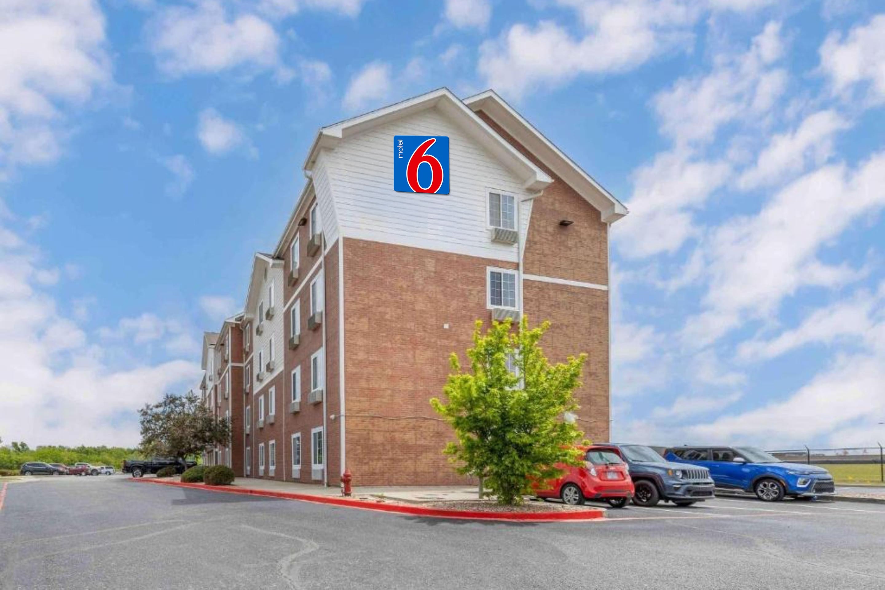 Motel 6 Suites Oklahoma City Norman OK, Motel 6 Norman, Book @ $64