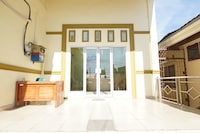 Collection O near Living World Pekanbaru formerly UIN Suska