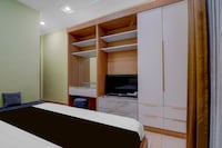 Collection O near Living World Pekanbaru formerly UIN Suska