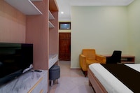 Collection O near Living World Pekanbaru formerly UIN Suska