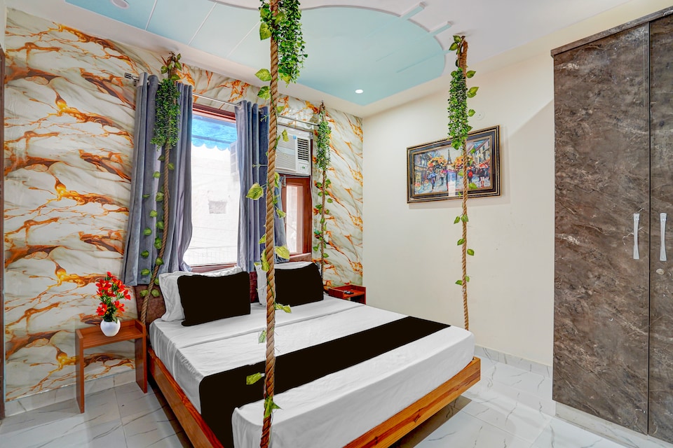 Townhouse Manglapuri Delhi Formerly Cozy Stays, Dwarka Delhi, Delhi
