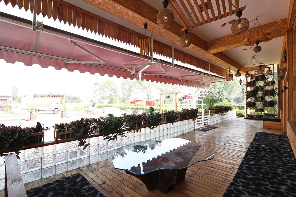 OYO 14802 Hotel Virus Bistro, Tikonia Haldwani, Haldwani