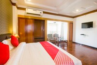 OYO Flagship Hotel Silver Inn
