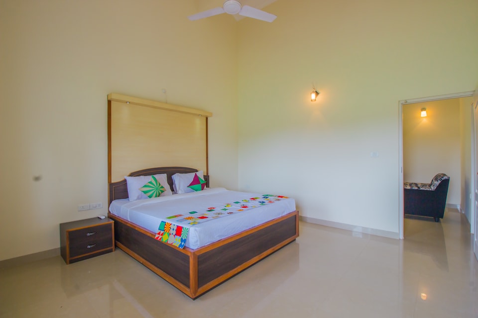 OYO 14805 Home Astonishing 3BHK Majorda, Majorda Goa, Goa