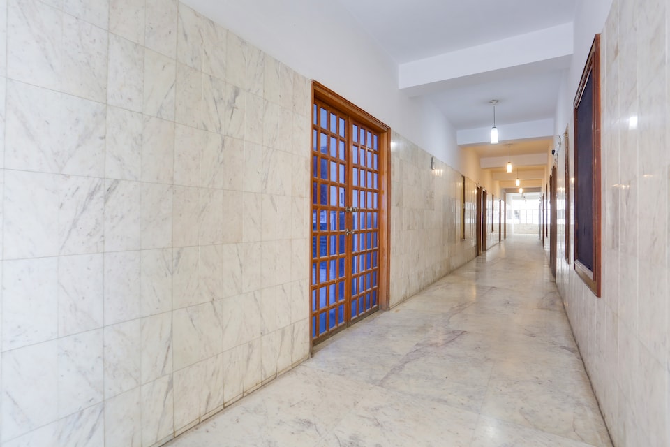 Super Townhouse Pichola Formerly Vinayak, Gulab Bagh, Udaipur