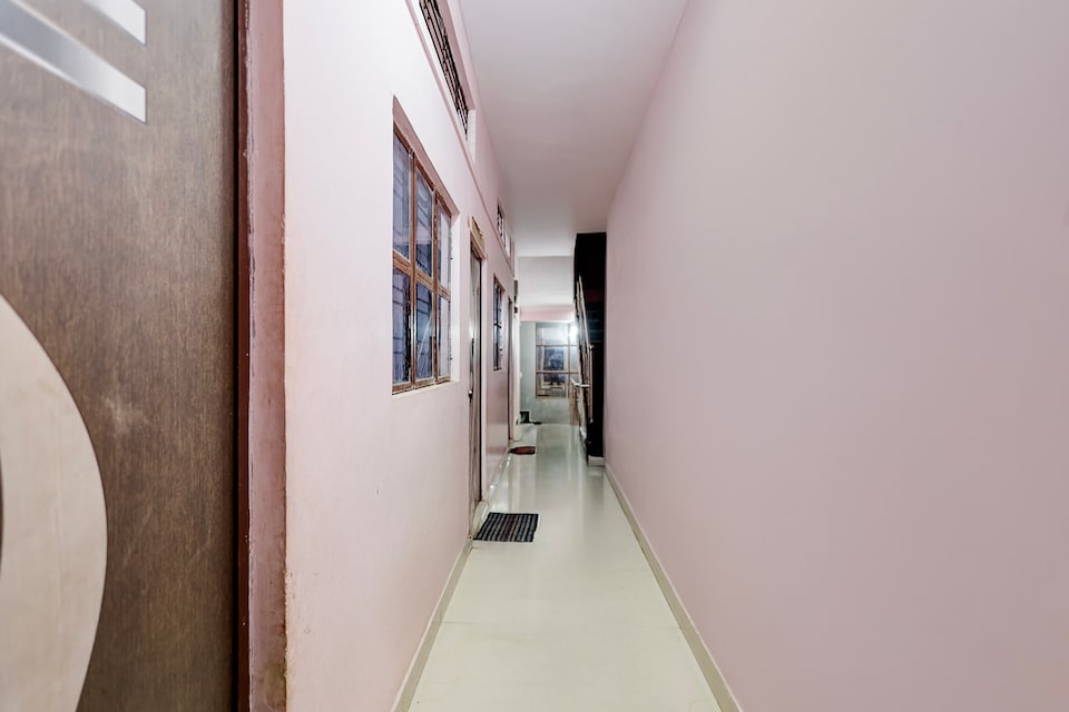 Spot on Sahu Villa, MP Nagar Bhopal, Bhopal