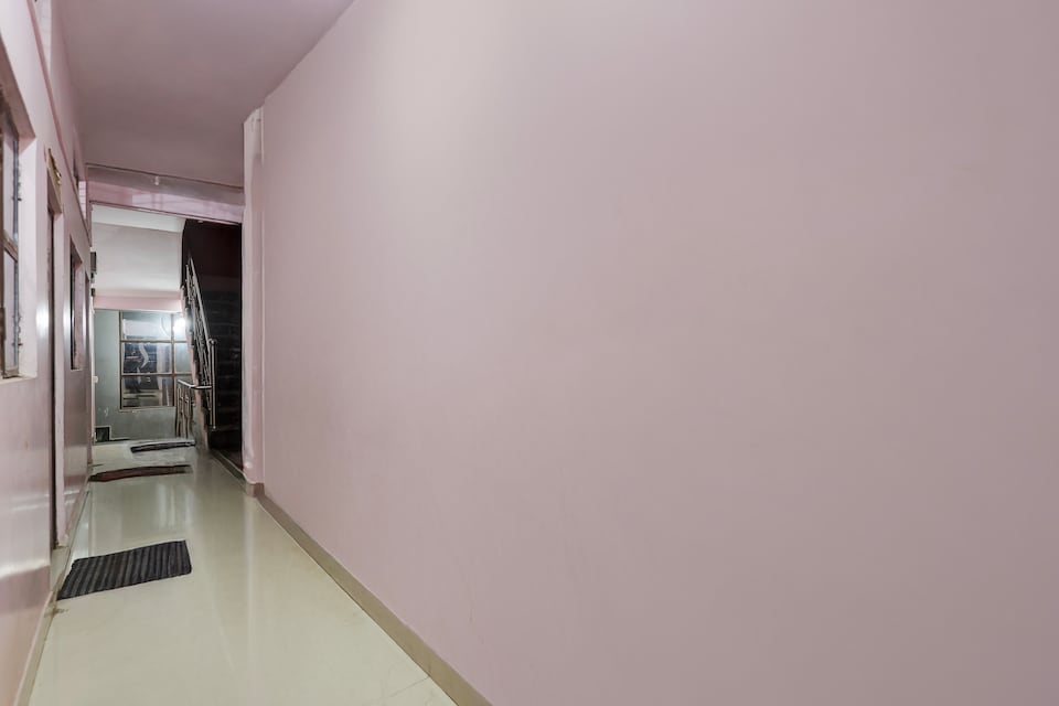 Spot on Sahu Villa, MP Nagar Bhopal, Bhopal