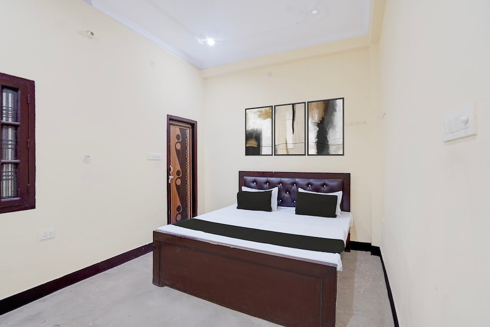 Hotel O Relax Inn, Gomti Nagar Lucknow, Lucknow